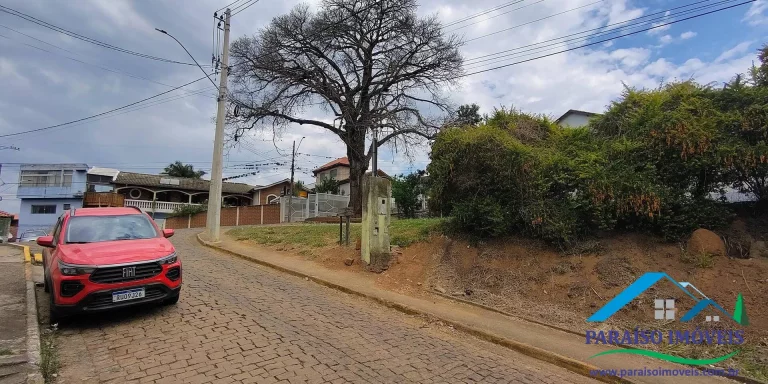 Imagem Oportunidade Única: Terreno no Centro de Paraisópolis