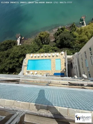 APARTAMENTO NO CORREDOR DA VITÓRIA 4/4 UMA SUÍTE VISTA MAR COM UMA VAGA COM INFRA