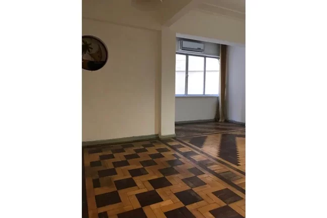 Imagem Apartamento à venda em Porto Alegre, Centro Histórico, com 2 quartos, 81m2