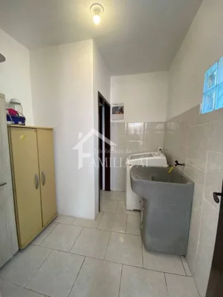 Imagem CASA DE LAJE NO MORRO DO MEIO