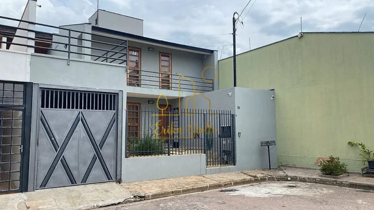 Imagem Oportunidade Única: Sobrado à Venda Próximo à Serra do Japi