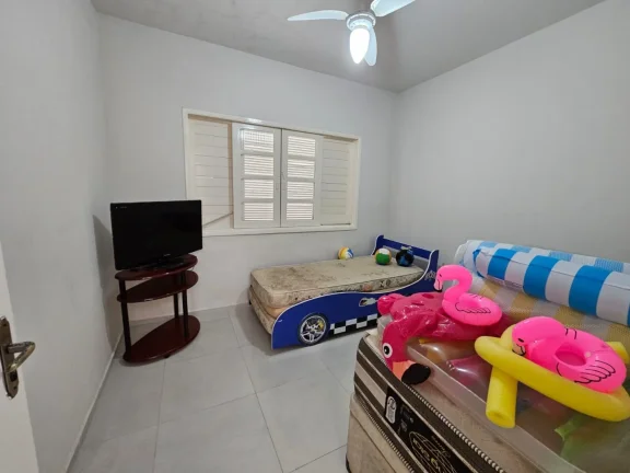 Imagem Casa para Venda em Itanhaém, Satelite, 3 dormitórios, 2 banheiros, 2 vagas