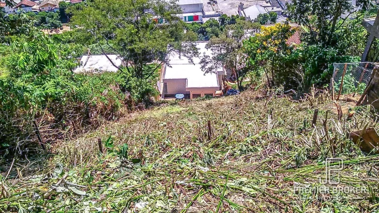 Imagem Terreno à venda, 398 m² por R$ 90.000,00 - Várzea - Teresópolis/RJ