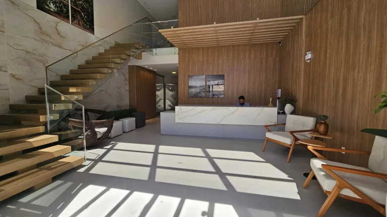 Imagem Apartamento 4 dormitórios sendo 2 suítes e 1 vaga de garagem - Floresta, São José/SC
