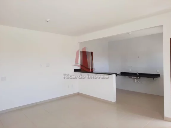 Imagem Casa Independente Linear c/ 100 m² à Venda na Vila do Peró