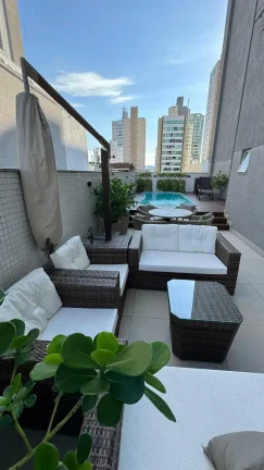 Imagem Apartamento com 1 suíte master e 1 demi próximo ao passeio São Miguel em Balneário Camboriú