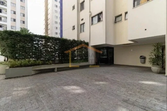 Imagem Apartamento de 72 m², com 3 dormitórios, sendo 1 suíte, finos acabamentos, piso em mármore, clos...