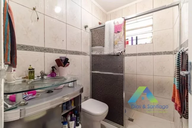 Imagem Sobrado à venda com 3 dormitórios e 2 vagas na Vila das Mercês/SP!