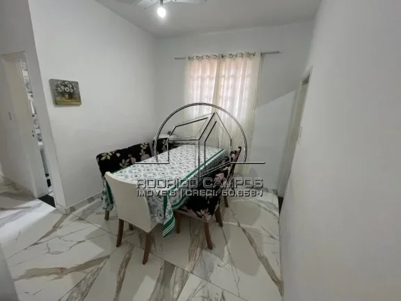 Imagem Espaçosa Casa Semi Isolada 3 Quartos no Campo da Aviação, Praia Grande