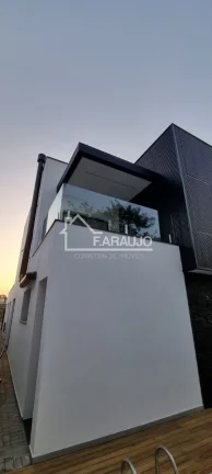 Imagem Casa em Condomínio à venda em Alphaville Nova Esplanada 4 com 326m² 4 suítes, 4 vagas