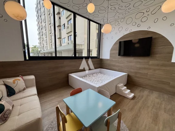 Imagem Apartamento à Venda com 2 dormitórios e vaga demarcada em José Menino, Santos/SP