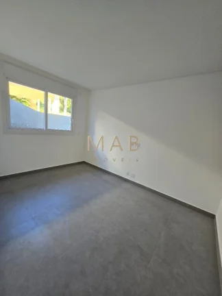 Imagem Casa Terra a Venda em condomínio fechado na Cachoeira do Bom Jesus, Florianópolis-SC!