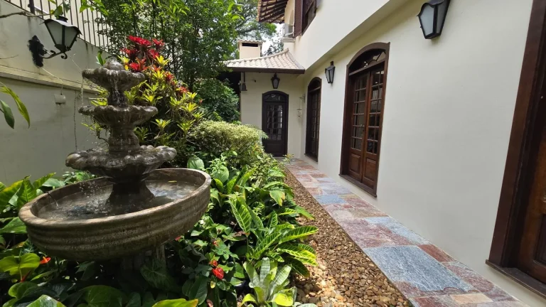 Imagem Casa com 3 dormitórios à venda, 387 m² por R$ 2.650.000,00 - Jardim Marajoara - São Paulo/SP