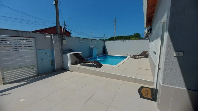 Imagem Casa para Venda em Itanhaém, Cibratel II, 2 dormitórios, 1 suíte, 2 banheiros, 2 vagas