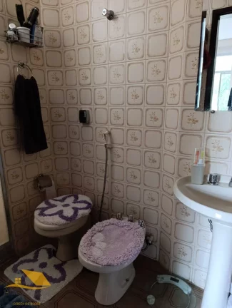 Imagem Vendo Apartamento no Centro com 3 Quartos Mais Dependência Completa e Garagem