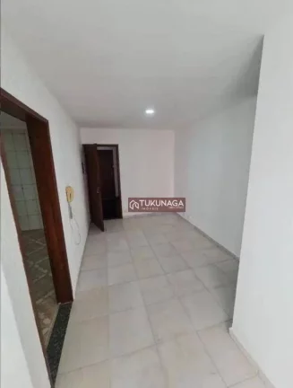 Imagem Apartamento com 2 dormitórios à venda, 77 m² por R$ 308.000,00 - Jardim Flor da Montanha - Guarulhos/SP