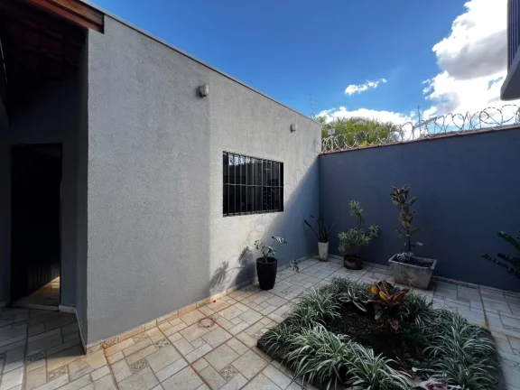 Imagem Sobrado para venda em Jardim Boa Esperança com 3 quartos, sendo 1 suíte, 285m2