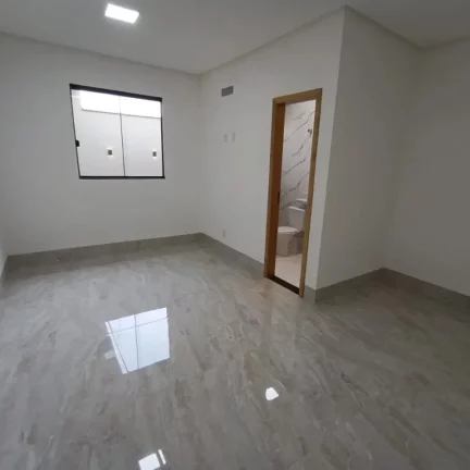 Imagem Casa De 3/4 C Suite No Santa Luzia Com Area Gourmet