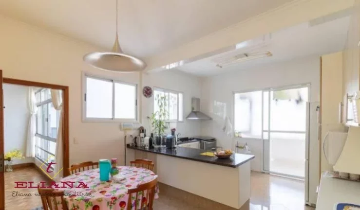 Imagem Apartamento à venda em São Paulo, Santa Cecília, com 3 quartos, 244m²