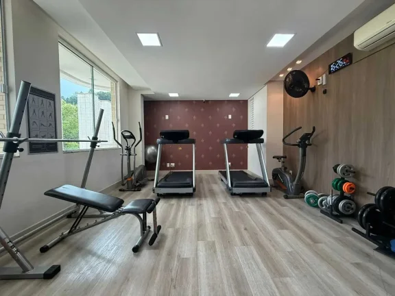 Imagem Apartamento com 2 dormitórios sendo 1 suíte e 1 vaga de garagem na Praia Brava em Itajaí