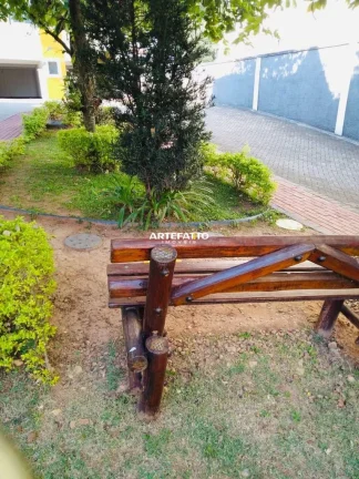 Imagem Casa com 3 dormitórios à venda, 119 m2 por R$ 692mil - Apenas - Horto do Ipê