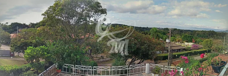 Imagem Linda Casa com Piscina