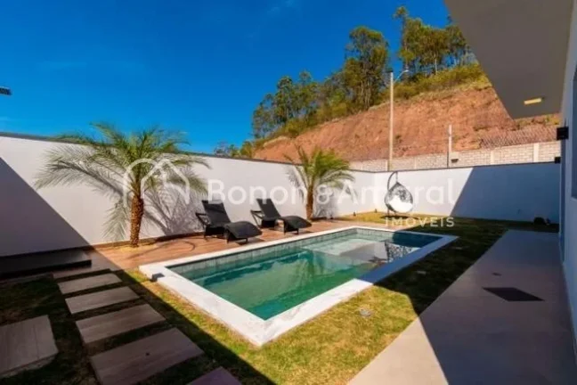 Imagem Casa de condomínio a venda em Valinhos!

Casa nunca habitada!

Área social integrada com porcelana...