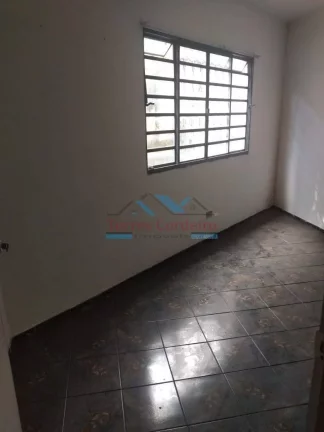 Imagem Sala no coração de Taboão da Serra com 30m