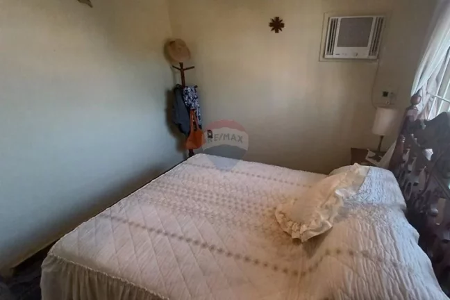 Imagem Casa dois dormitórios perto da praia.