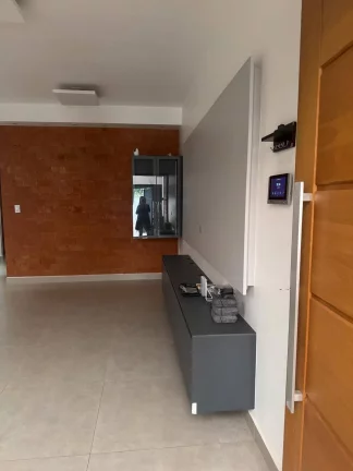 Imagem Maravilhosa casa no Jardim Piemont!