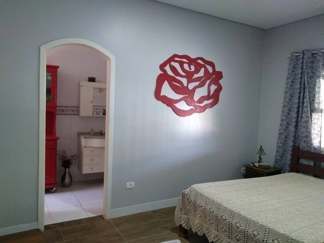 Imagem Casa 02 Dormitórios com Suítes à Venda - Santana - SJCampos