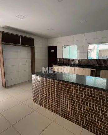 Imagem Casa 04 quartos, sendo todos suítes, 03 com closet, 02 com banheira