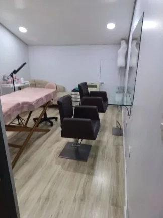 Imagem Sobrado com 4 dormitórios à venda, 250 m² por R$ 750.000,00 - Vila Amorim - Suzano/SP