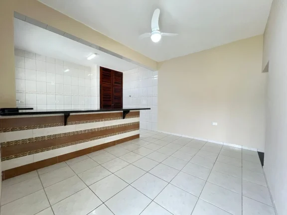 Imagem Casa para Venda em Praia Grande, Caiçara, 2 dormitórios, 1 suíte, 3 banheiros, 3 vagas