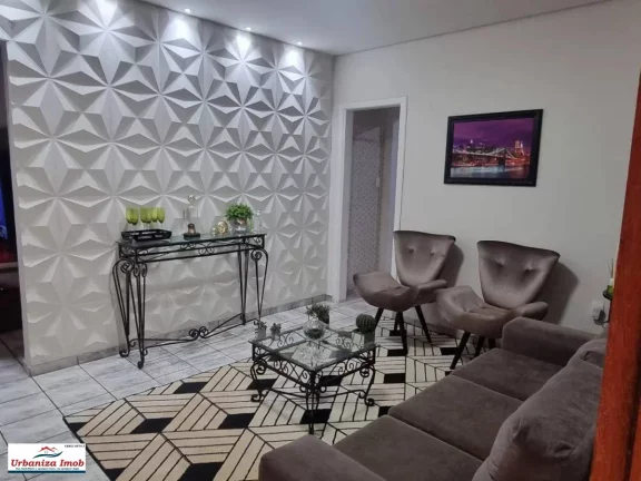 Imagem Casa Térrea à Venda no Centro de Campo Grande/MS contendo 1 Suíte + 2 Dormitórios + Sala Ampla e 3 Vagas em 204,16 m2 de Área Útil + 500 m2 de Terreno