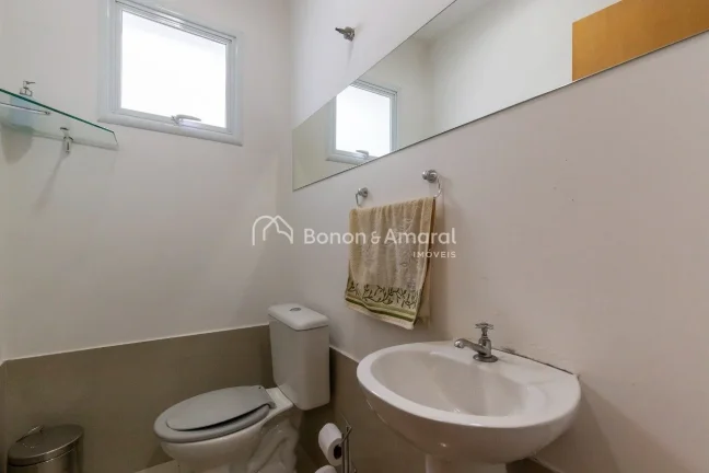 Imagem Apresentamos um galpão comercial com infraestrutura completa, ideal para empresas que buscam um esp...