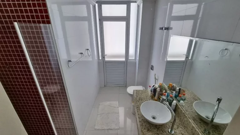 Imagem Apartamento com 3 dormitórios à venda, 188 m² - Pitangueiras - Guarujá/SP