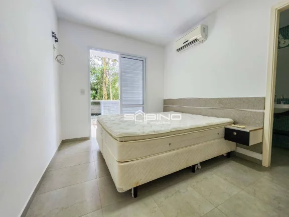 Imagem Belíssima casa de Villagio à venda com 4 Dormitórios sendo 2 suítes 223m² na Riviera de São Lourenço - Bertioga SP