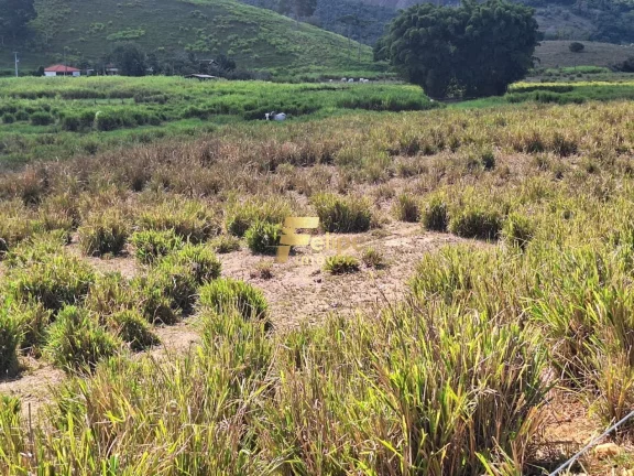 Imagem Você já sonhou em viver em uma fazenda cercada pela natureza e com toda a infraestrutura necessária para tornar a sua vida no campo mais confortável?