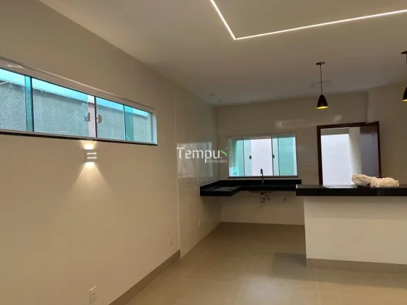 Imagem Casa à venda no bairro Centro - Abadia de Goiás/GO