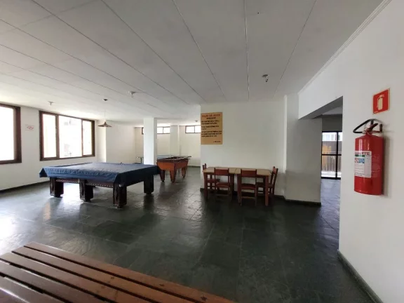 Imagem PITANGUEIRAS – UMA QUADRA DA PRAIA, LOCAL NOBRE, OPORTUNIDADE ÚNICA, 85 M² ÚTEIS, LOCALIZAÇÃO PRIVILEGIADA, GARAGEM NO PRÉDIO, ÁREA DE LAZER