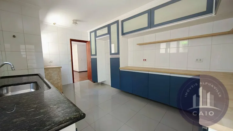 Imagem Casa para Retrofit com 220m² por R$ 1.845.000,00 - Alphaville/ SP