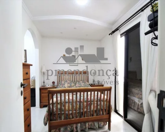 Imagem Apartamento a venda na Rua Brentano com 3 suítes e 3 vagas com depósito, 169m².