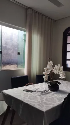 Imagem Casa com 4 Quartos à Venda, 280 m² em Santa Rosa - Sarzedo