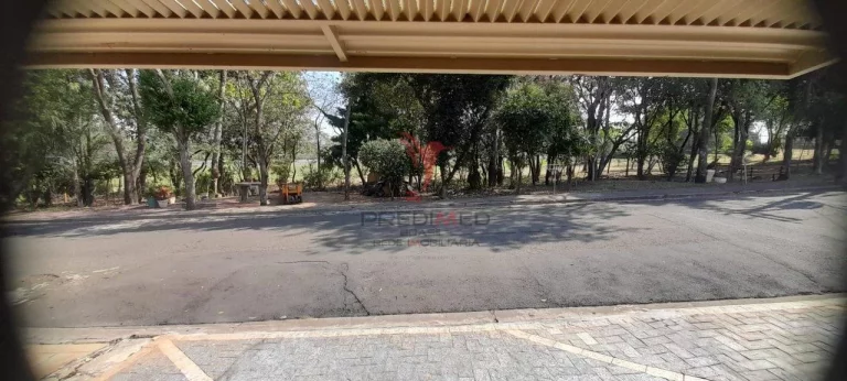 Imagem Vendo ou Troco Casa e Chacara