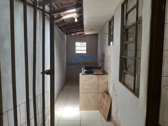 Imagem Casa 3 dormitórios para Venda em Sarandi, Conjunto Residencial Mauá, 3 dormitórios, 1 banheiro, 1 vaga