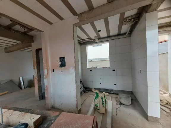 Imagem Casa Duplex em Etelvina Carneiro - Belo Horizonte