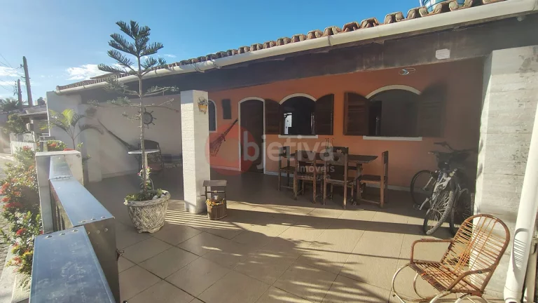 Imagem Casa térrea individual em condomínio, 4 quartos, Palmeiras - Cabo Frio
