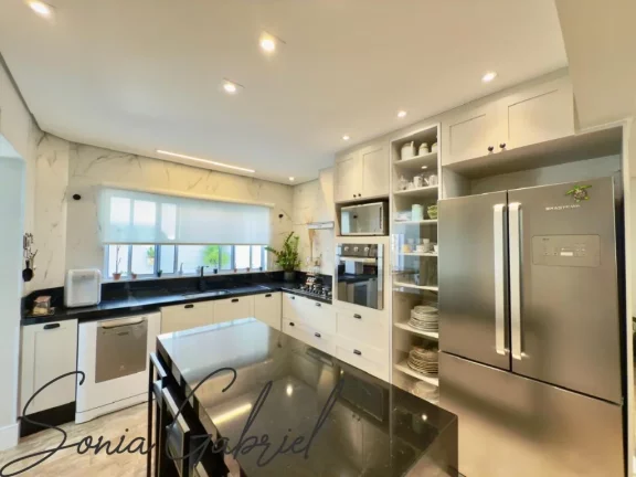 Imagem Casa de alto padrão à venda em condomínio fechado em Valinhos-SP - 4 quartos, 1 suíte, 2 salas, 3 banheiros, 4 vagas - 188m²! Imagem Casa de alto padrão à venda em condomínio fechado em Valinhos-SP - 4 quartos, 1 suíte, 2 salas, 3 banheiros, 4 vagas - 188m²!