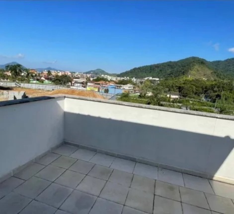 Imagem Apartamento duplex com ótima localização no Itaguá!